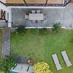 Front Vintage Kalliktratis Apart-hotel