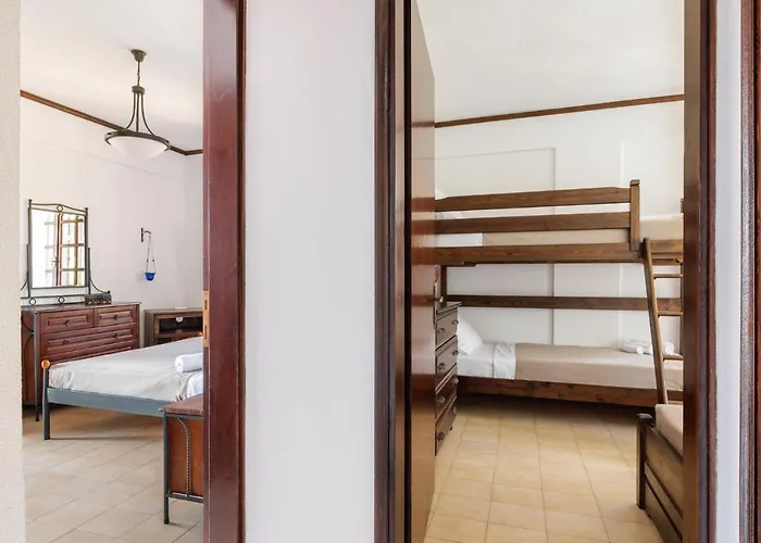 Apartahotel Front Vintage Kalliktratis 4*