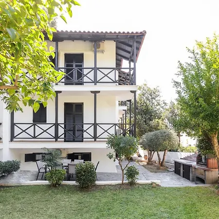 Appart hôtel Front Vintage Kalliktratis 4*