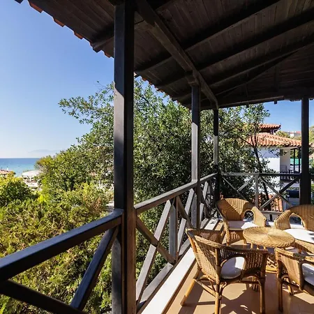 Front Vintage Kalliktratis