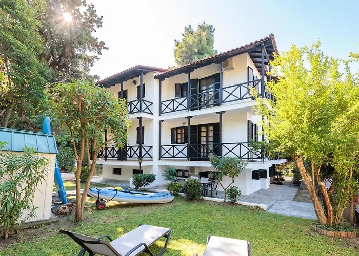 Front Vintage Kalliktratis Hotel de apartamente